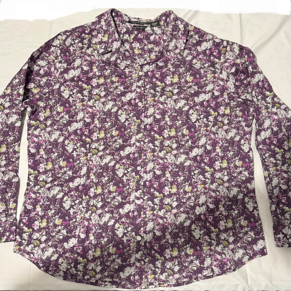 woman stretch wrinkle resistant floral purple / green long sleeve polo shirt - Picture 3 of 8
